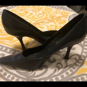 BCBGirls Navy blue pumps, size 7, 3-1/2inch heel.